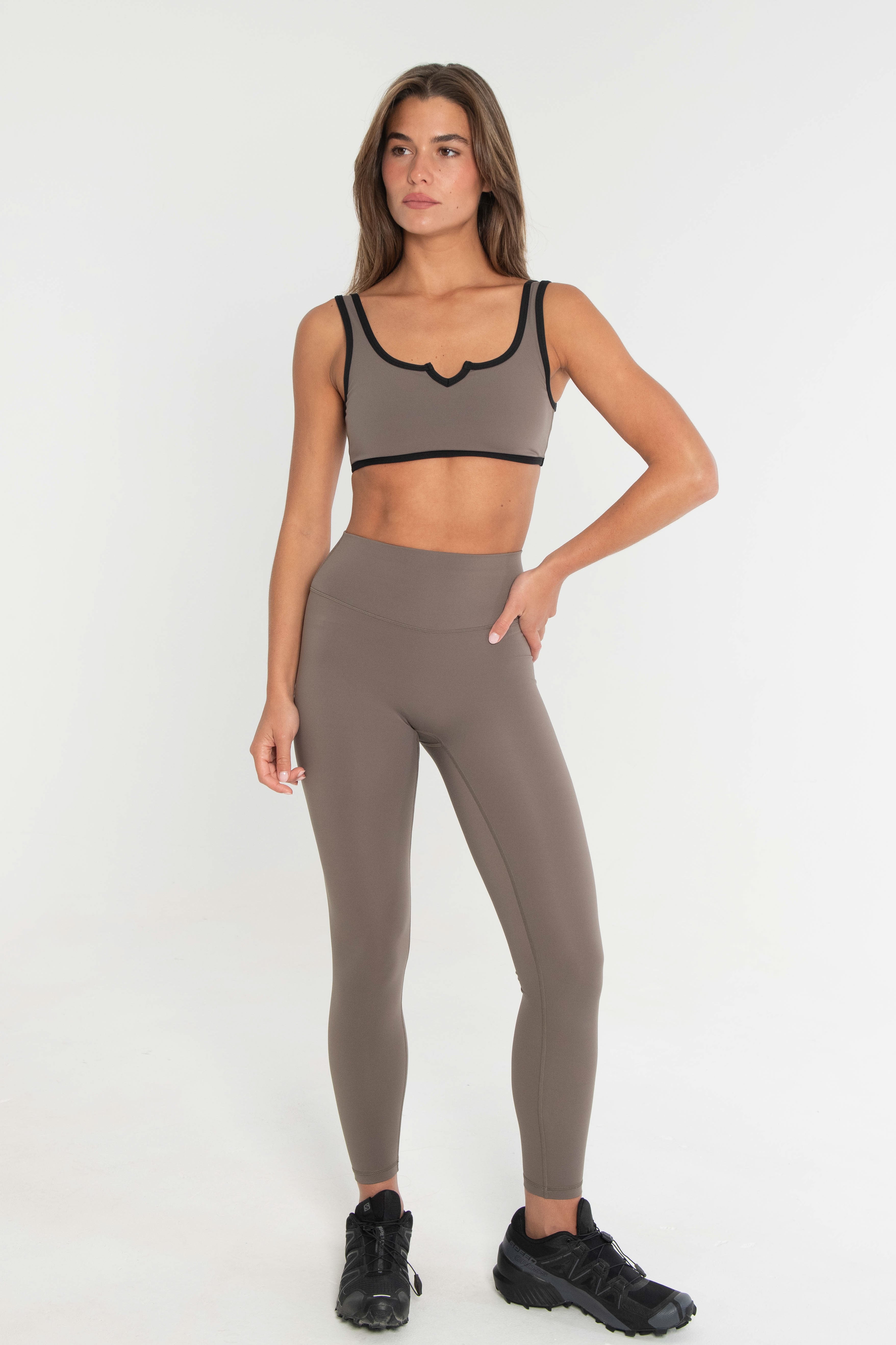 V Scoop Bra Walnut/Black