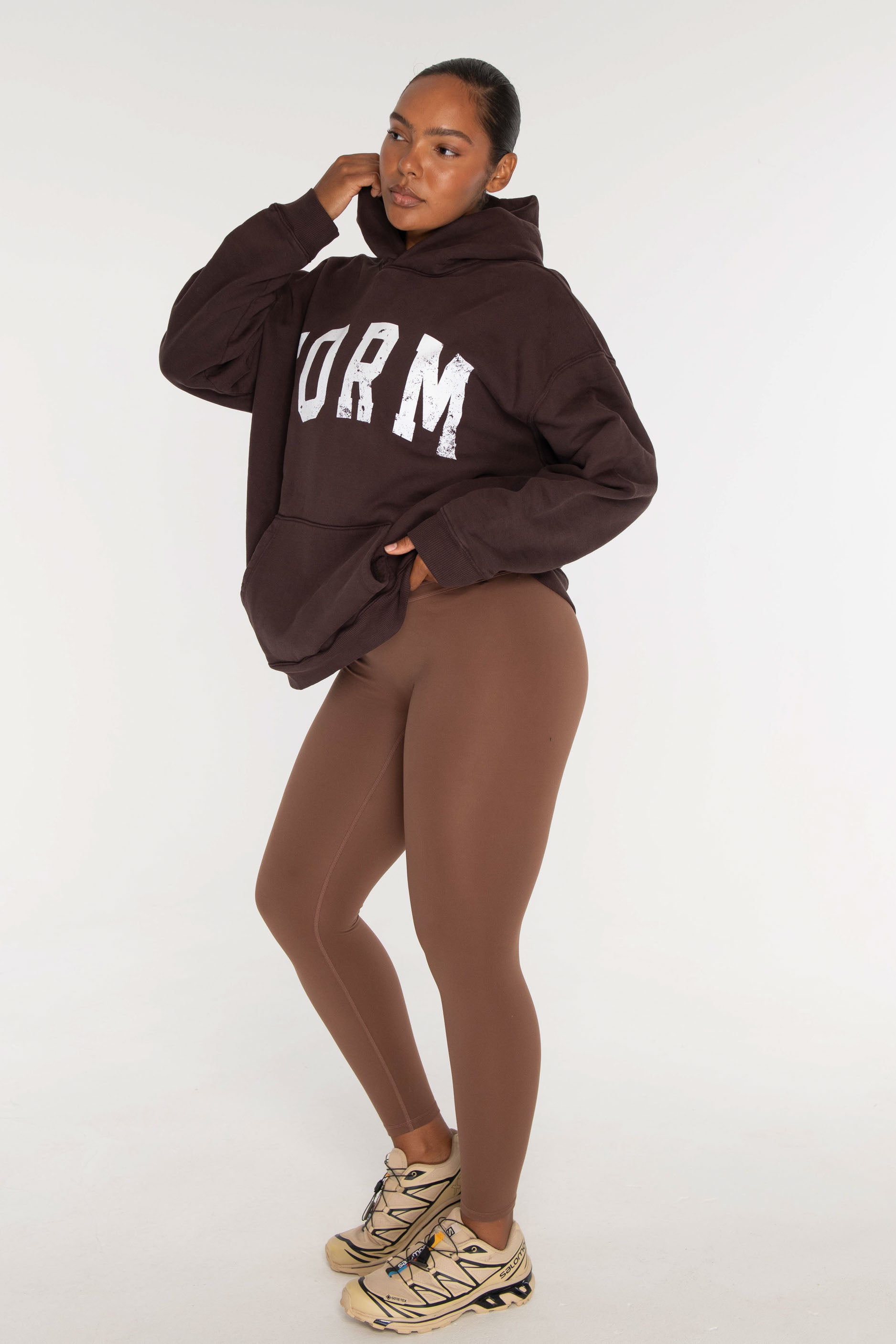 FORM Hoodie Espresso
