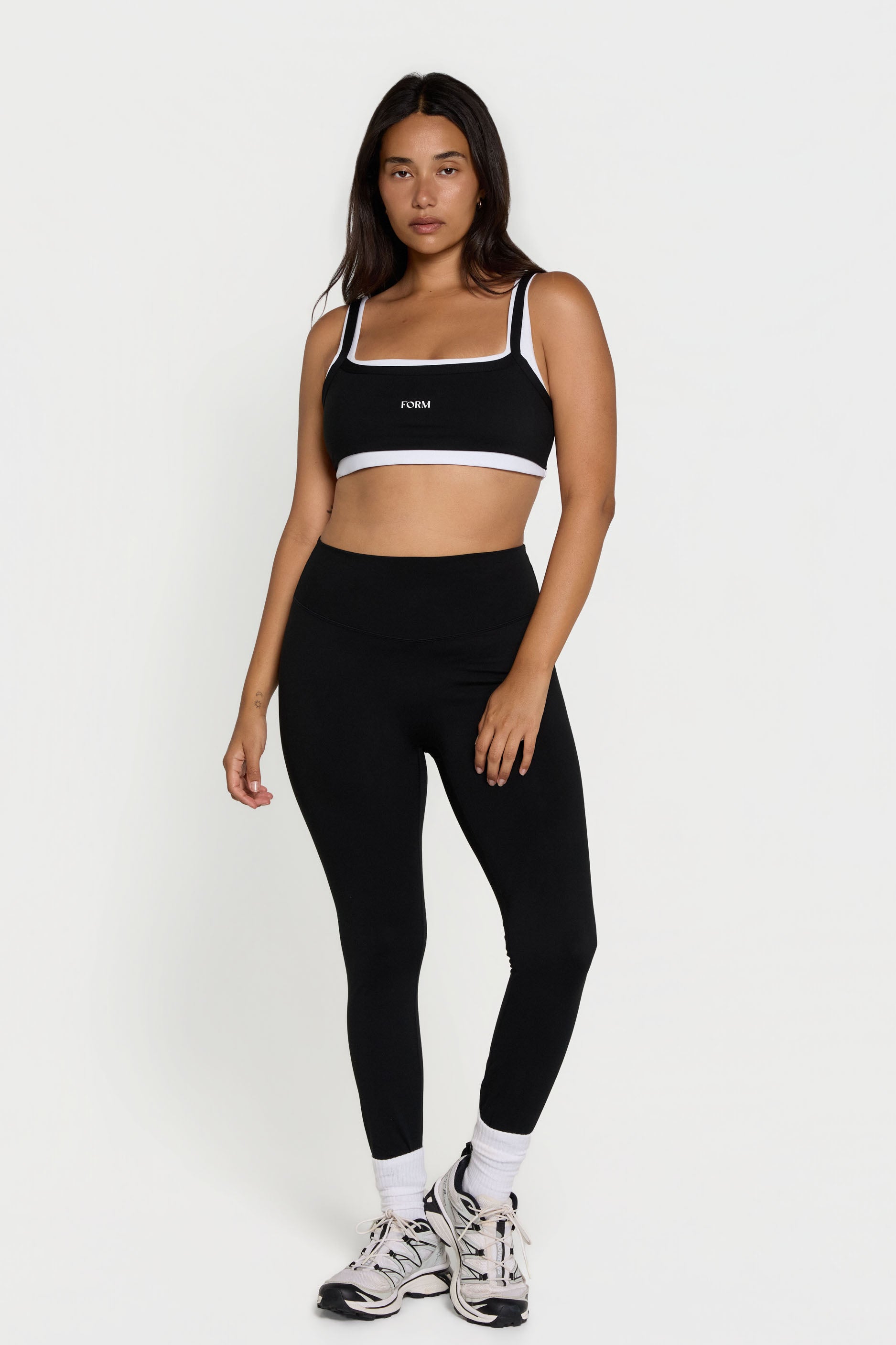 Scoop Layered Bra Black/White