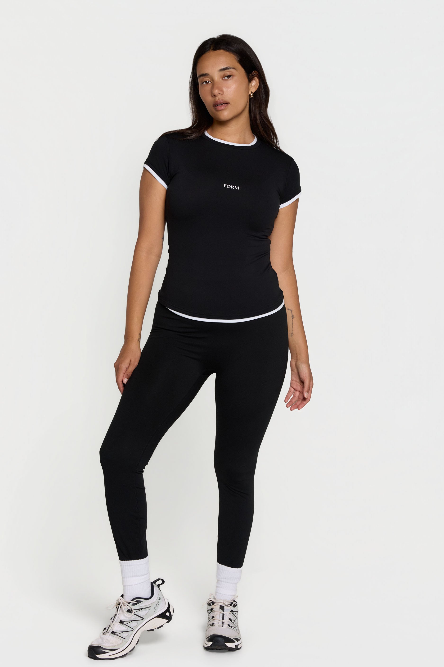 Layering Tee Black