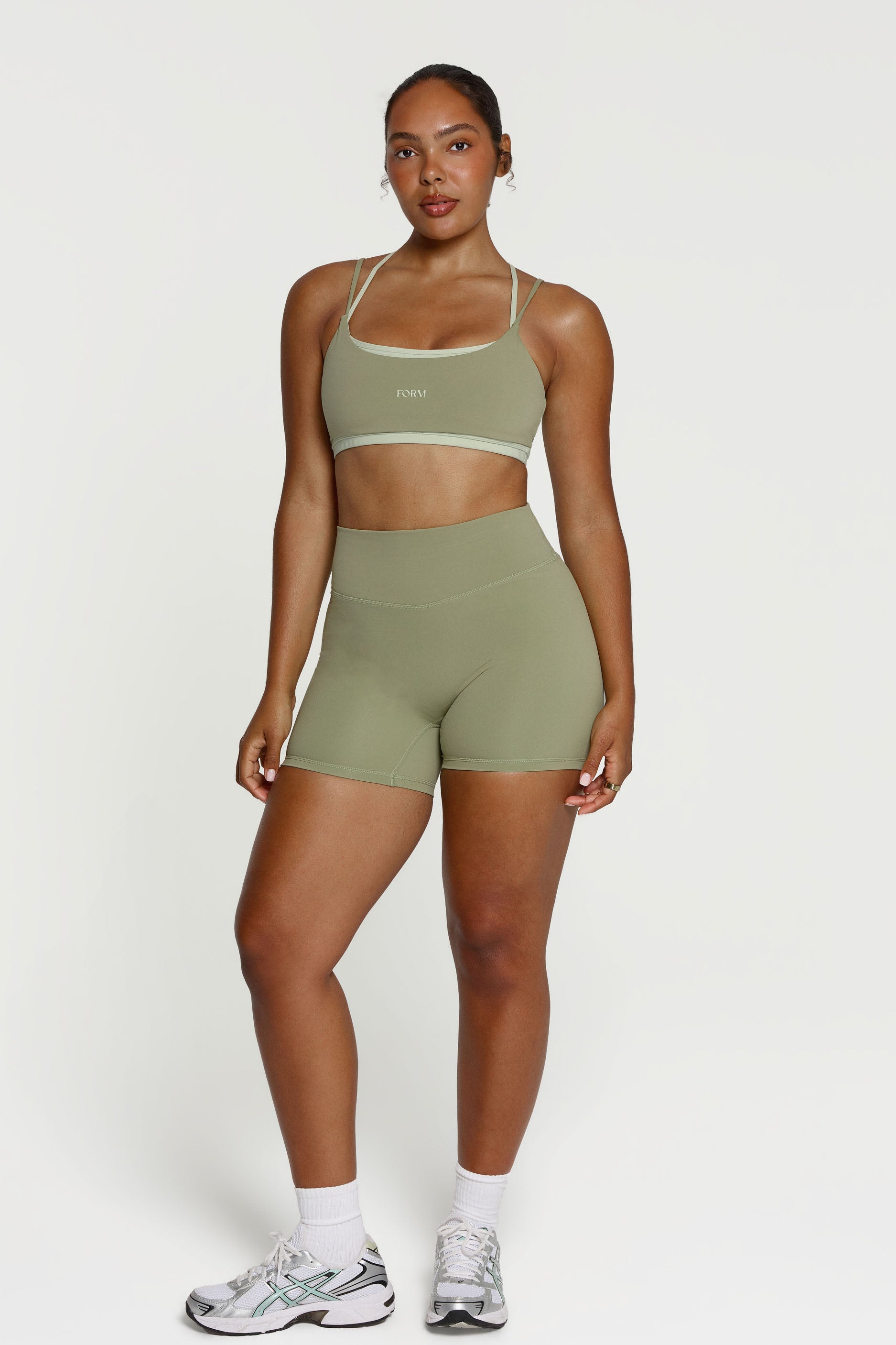 Core Shorts 5" Matcha