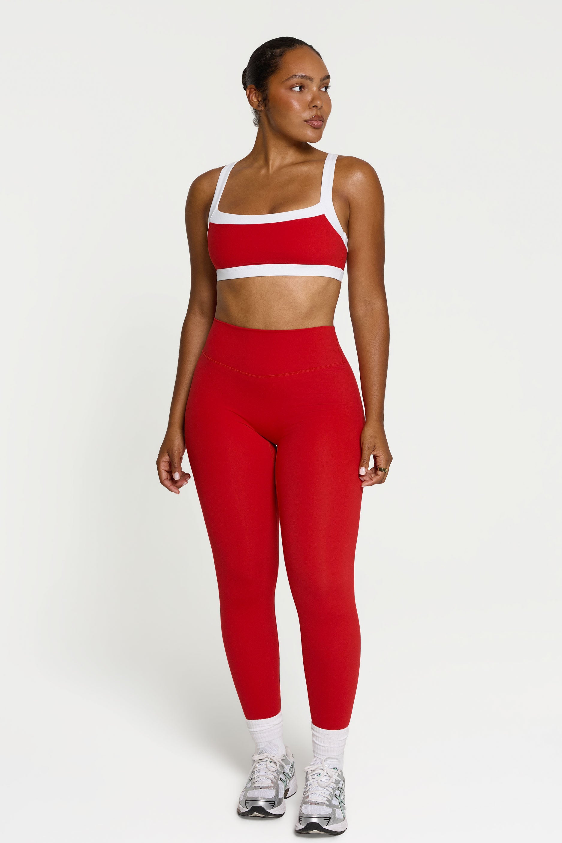 Straight Neck Bra Cherry/White