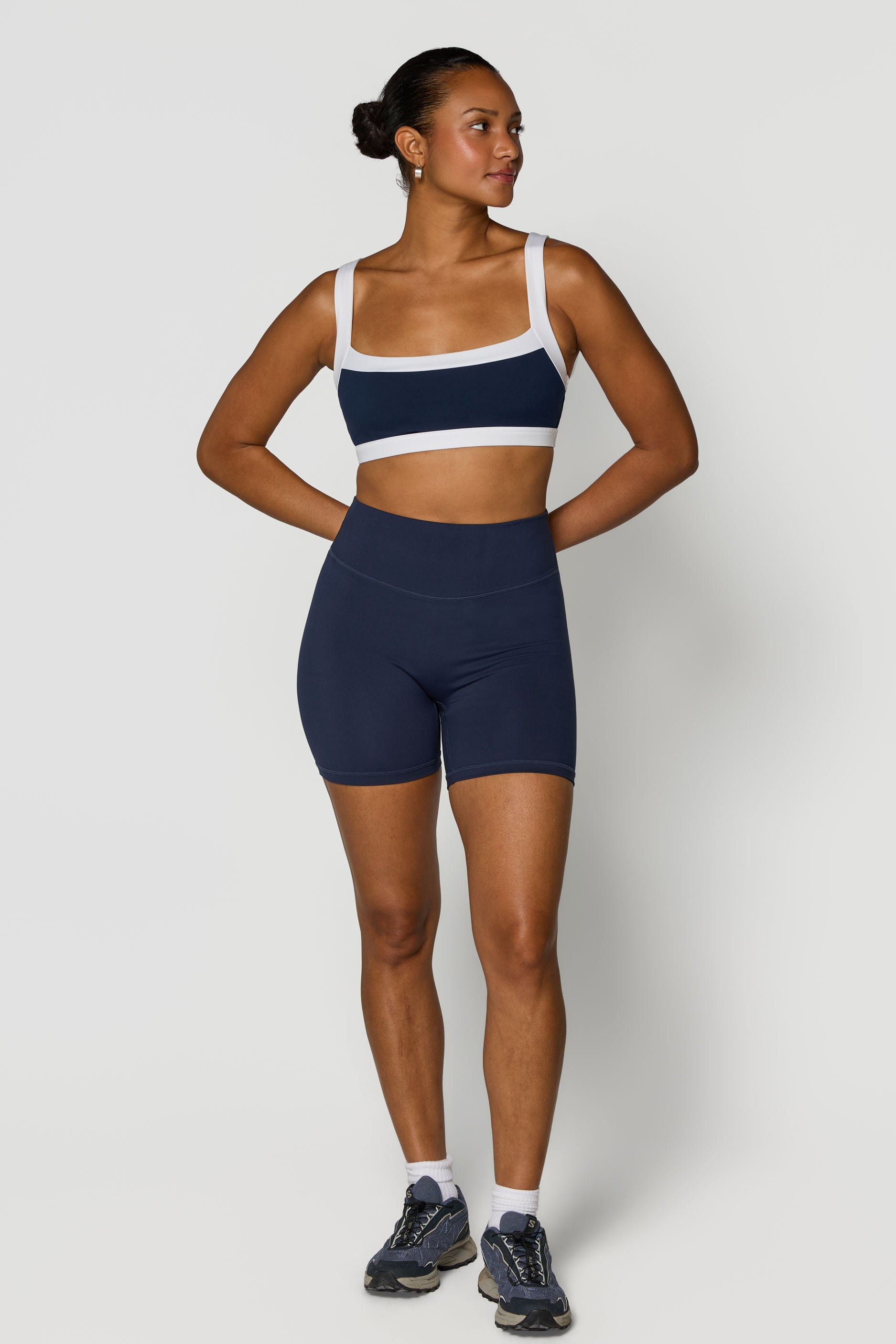 Straight Neck Bra Navy/White