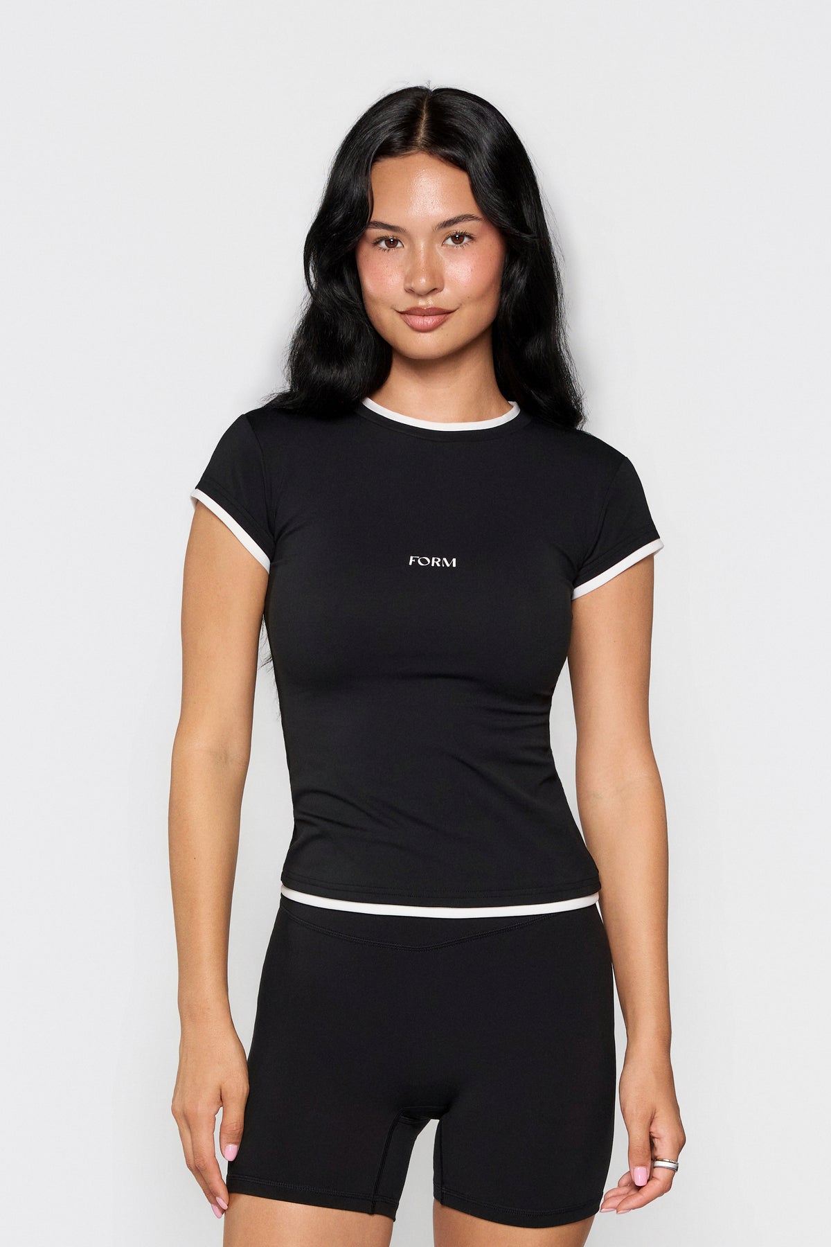 Layering Tee Black