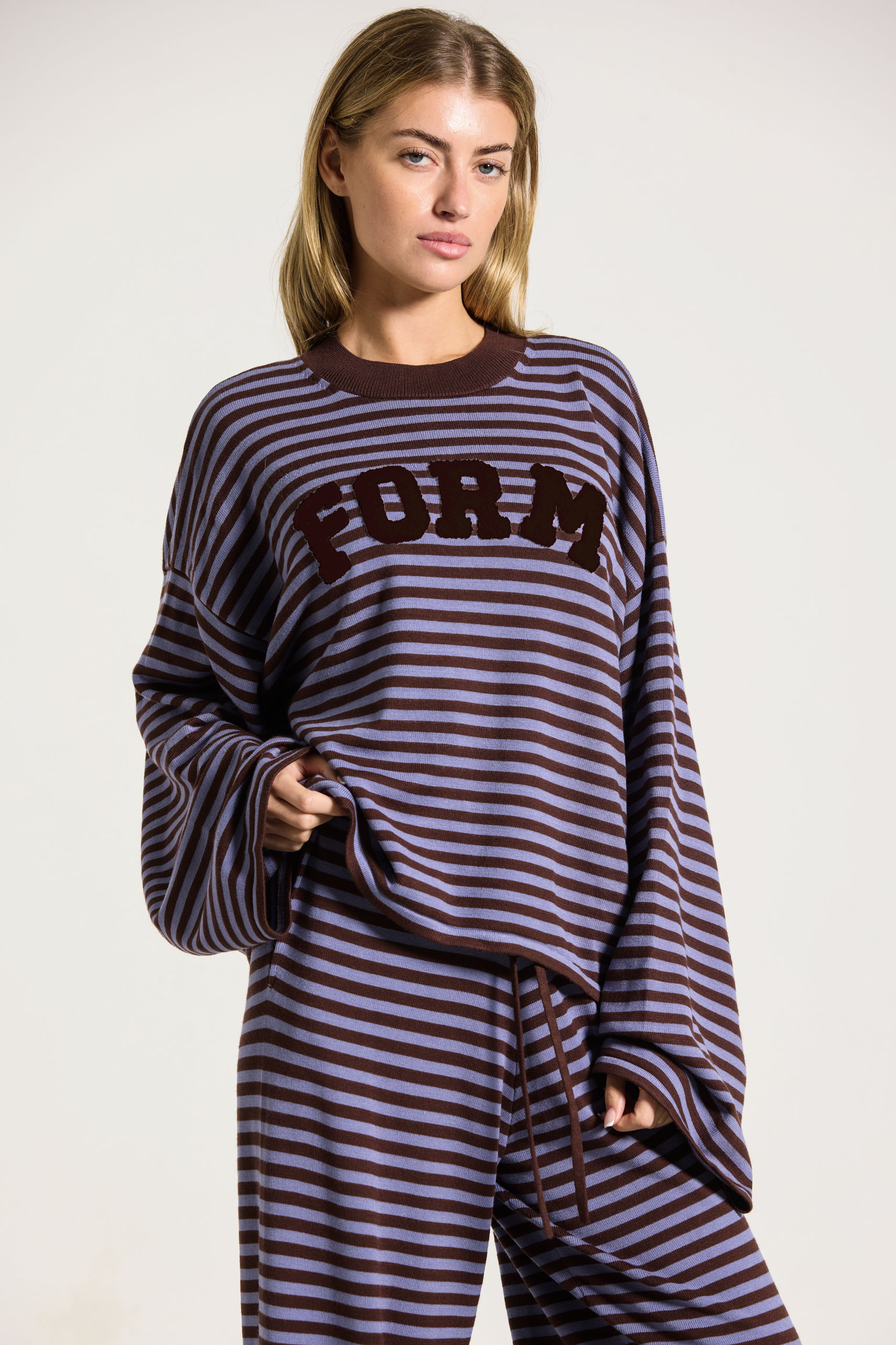 Knit Long Sleeve   Glacier/Espresso
