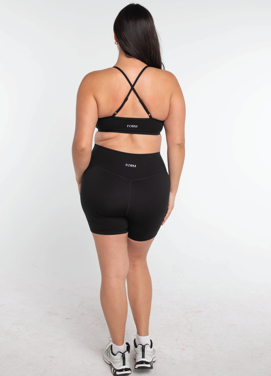 Core Shorts - Black