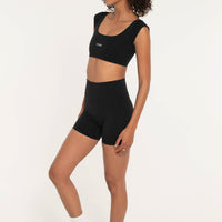 Core Shorts - Black