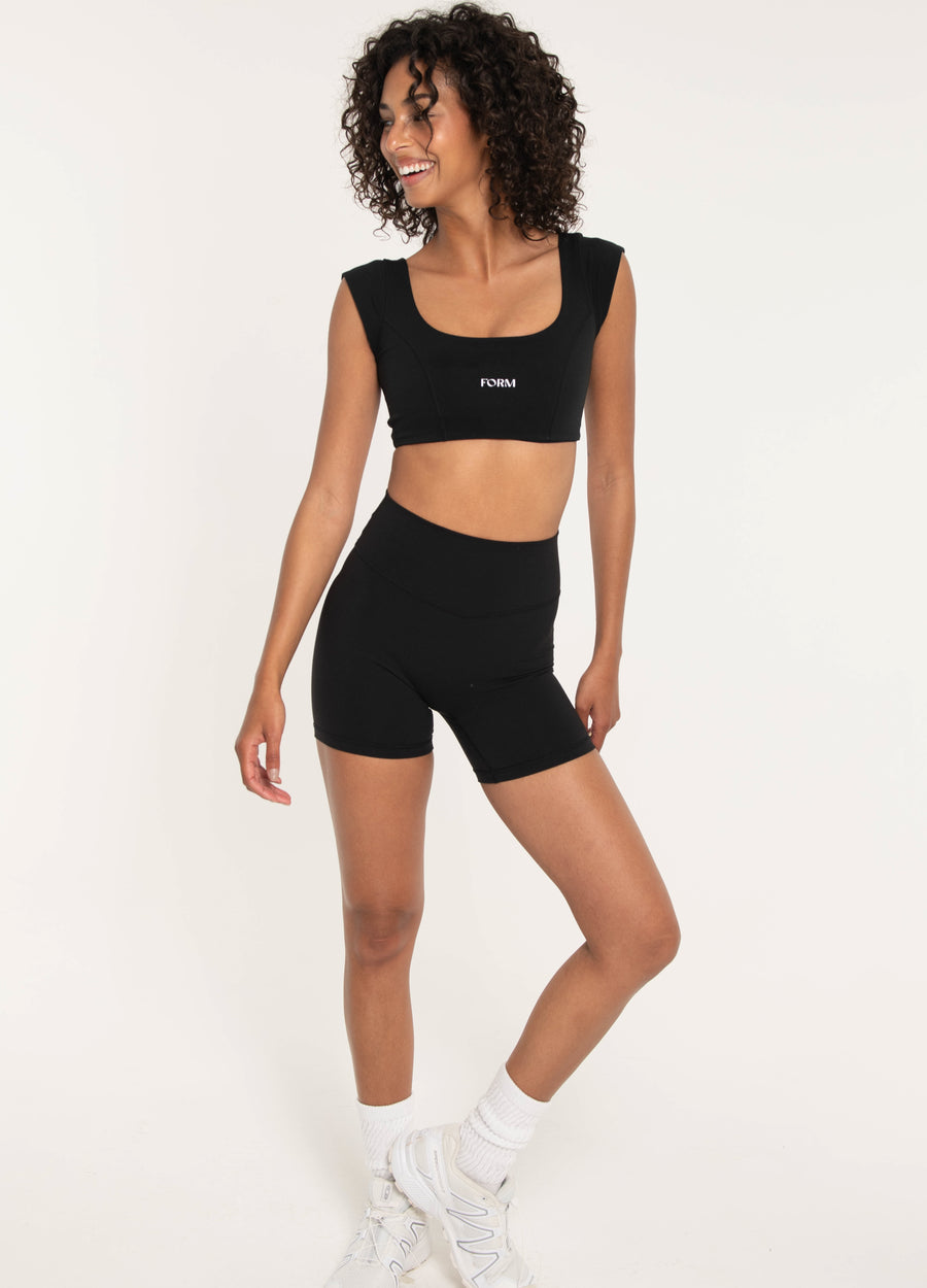 Core Shorts - Black