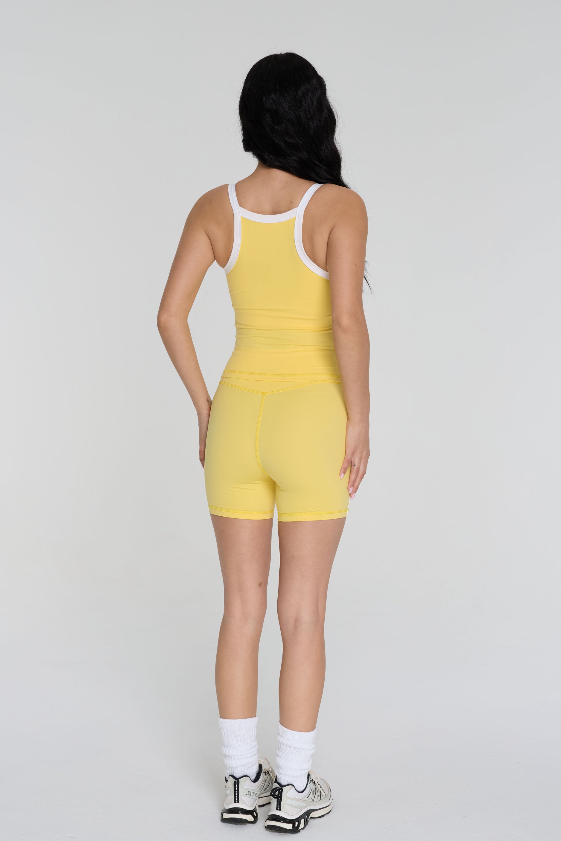 Impact Tank   Daisy/White
