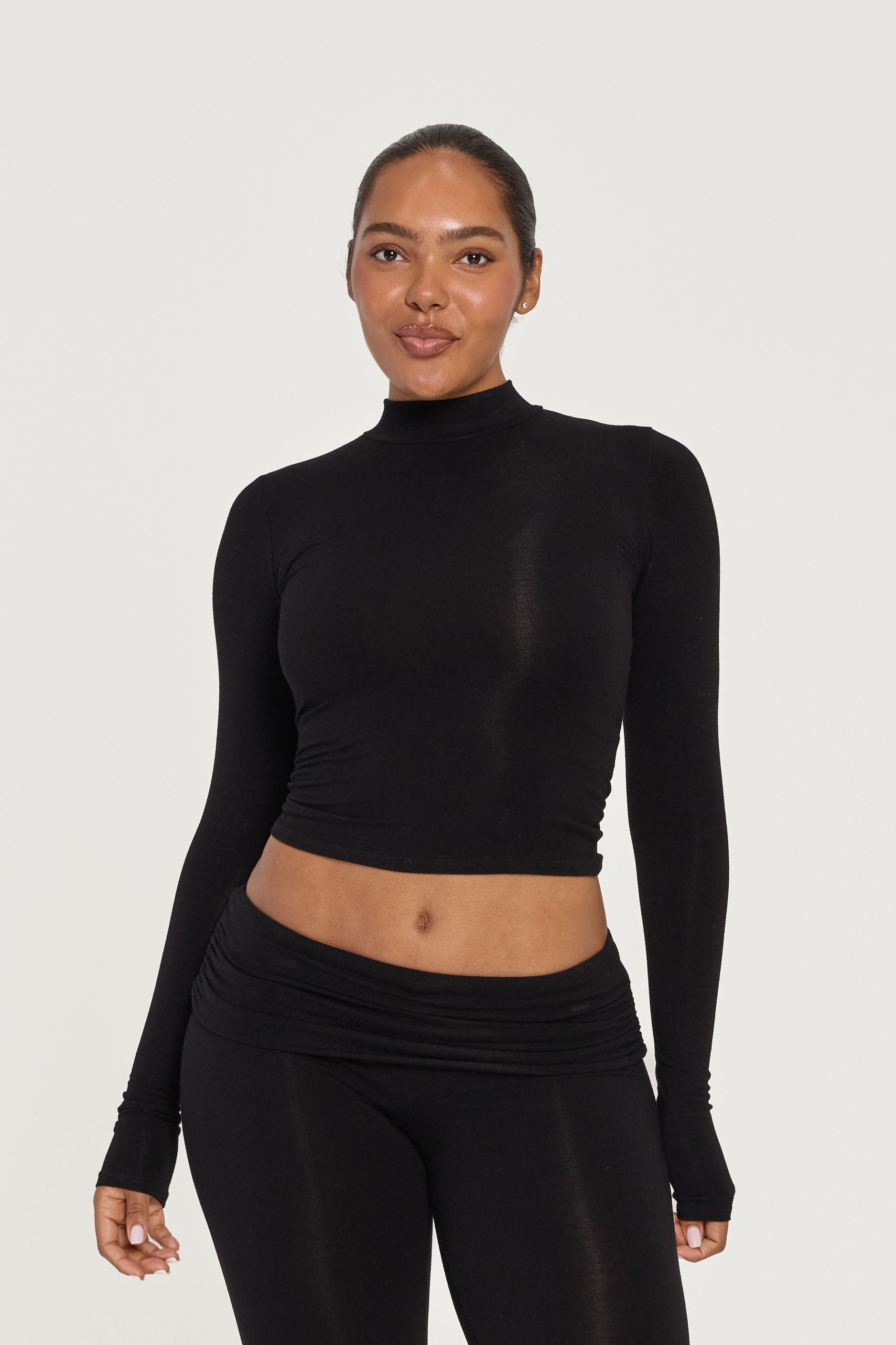 Mock Neck Long Sleeve   Black
