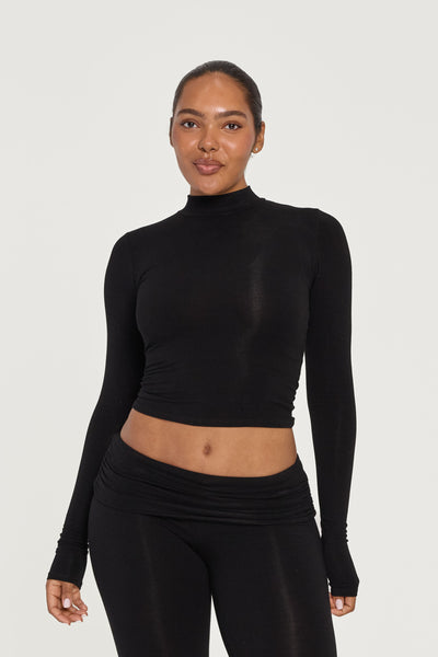 PERFECT FORM TOPS LONG SLEEVE M 黒 Mock Neck Long Sleeve - Black – FORM