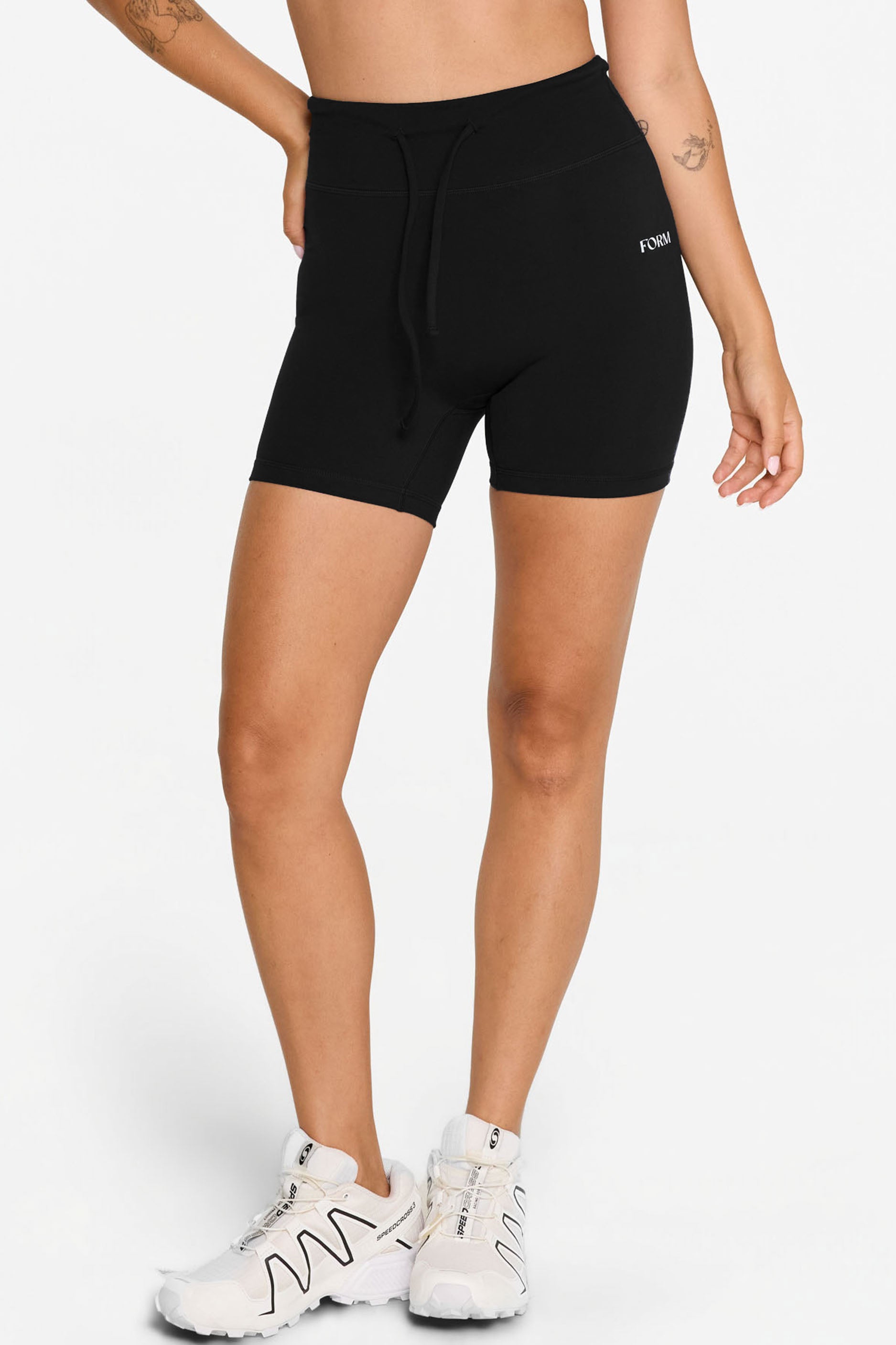 Drawstring Short   Black

