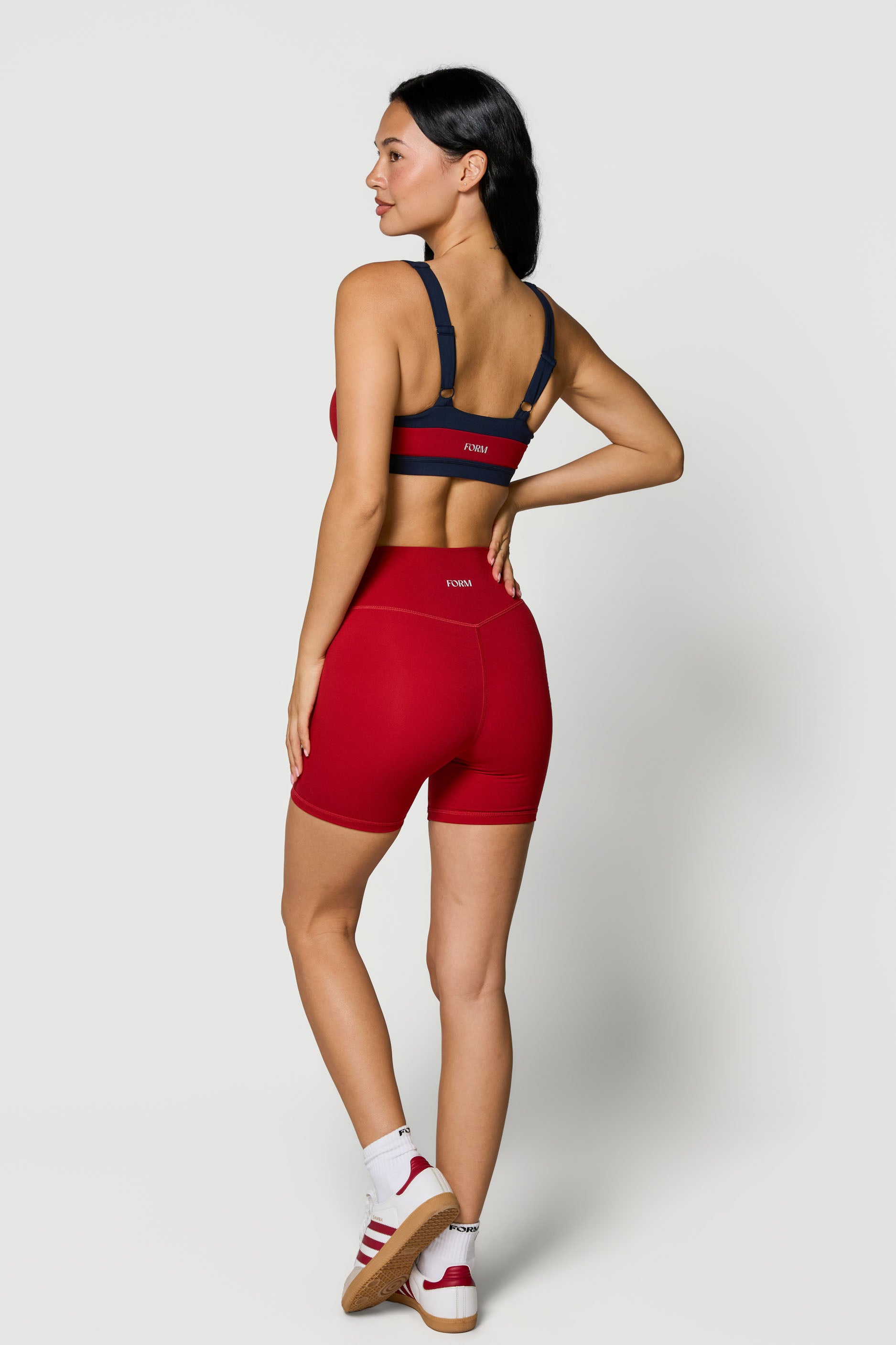 Core Shorts 5"   Ruby
