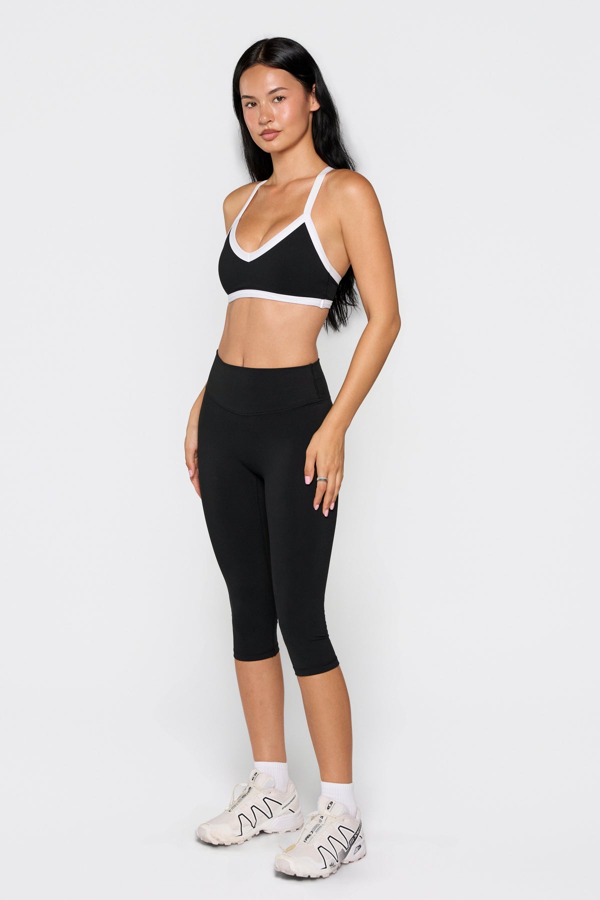 V Neck Bra   Black/White
