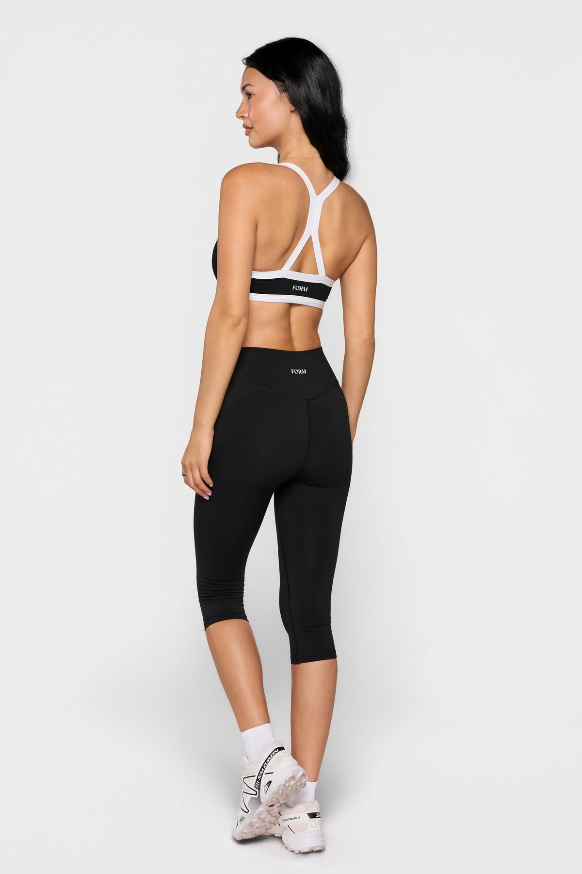 V Neck Bra   Black/White
