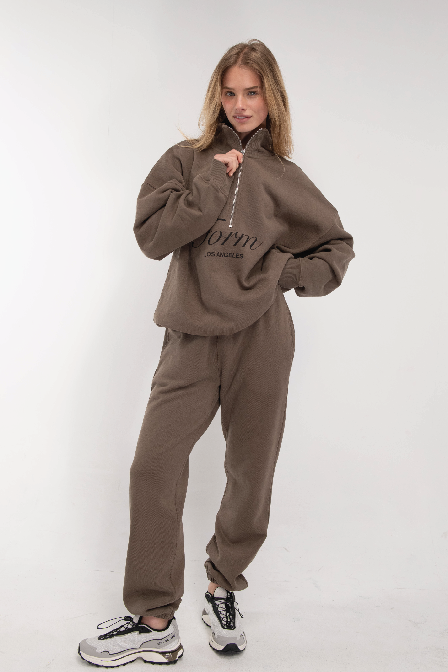 Quarter Zip   Walnut
